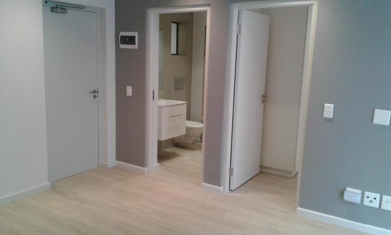 To Let 1 Bedroom Property for Rent in Woodstock Western Cape